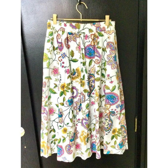 A.N.A A New Approach Womens Multicolor Floral Print Pleated Skirt Size 6 - Picture 3 of 12